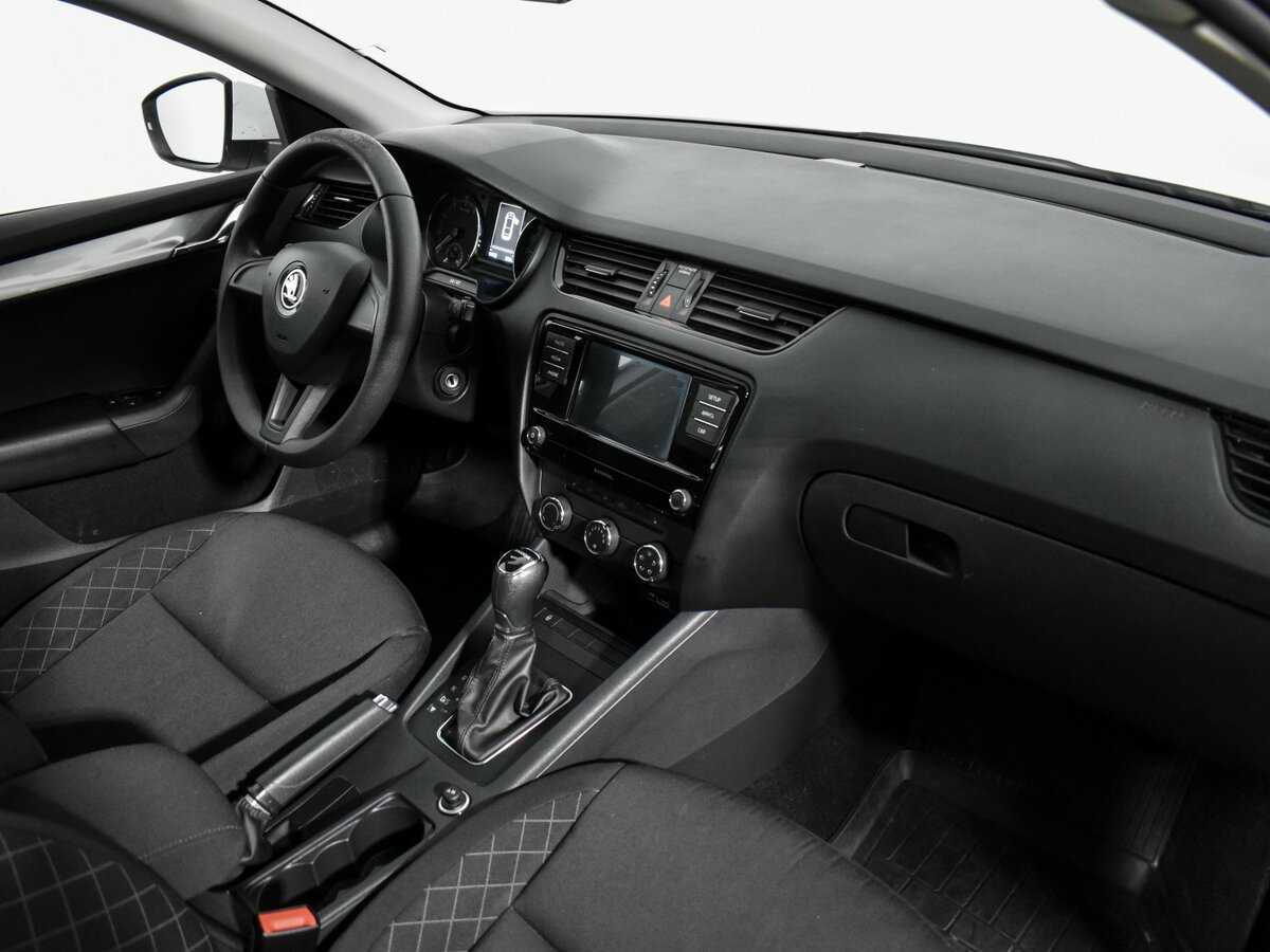 Skoda Octavia б/у, 2019, Автоматическая. Фото: #12