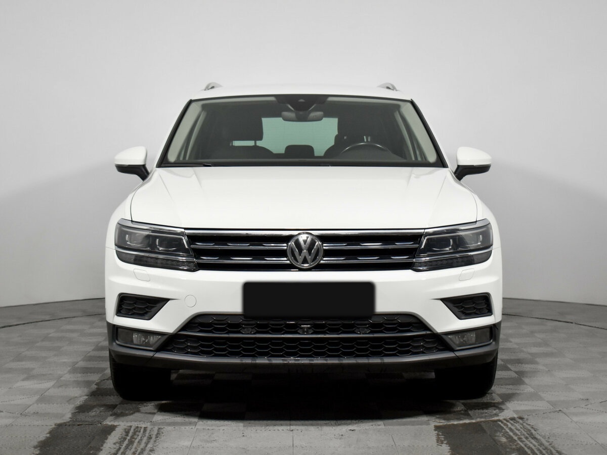 Volkswagen Tiguan б/у, 2020, Роботизированная. Фото: #1