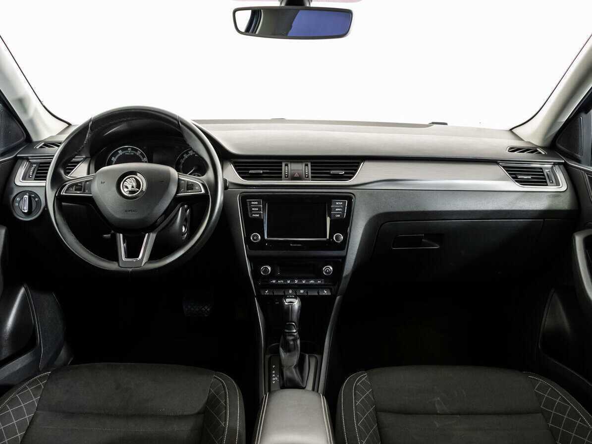 Skoda Rapid б/у, 2017, Роботизированная. Фото: #8
