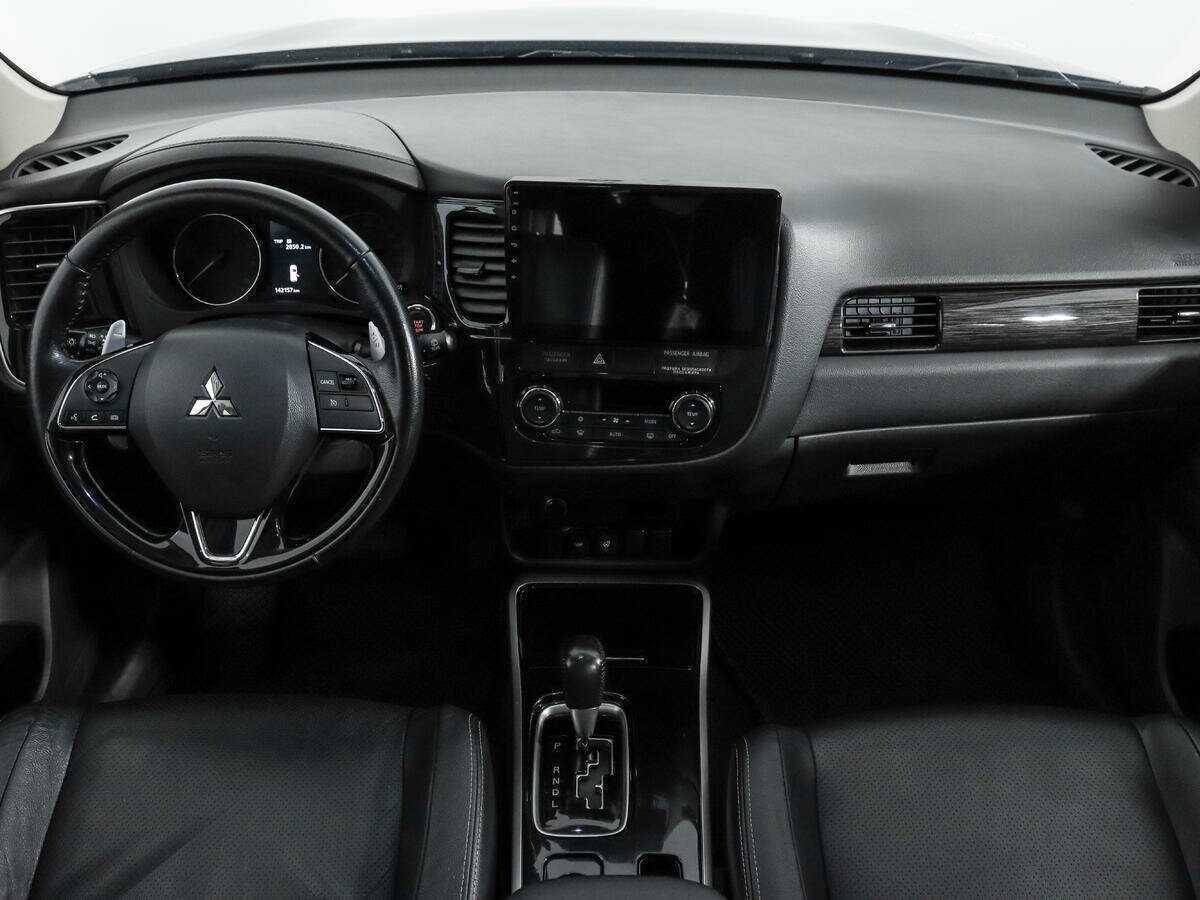 Mitsubishi Outlander б/у, 2017, Вариатор. Фото: #12
