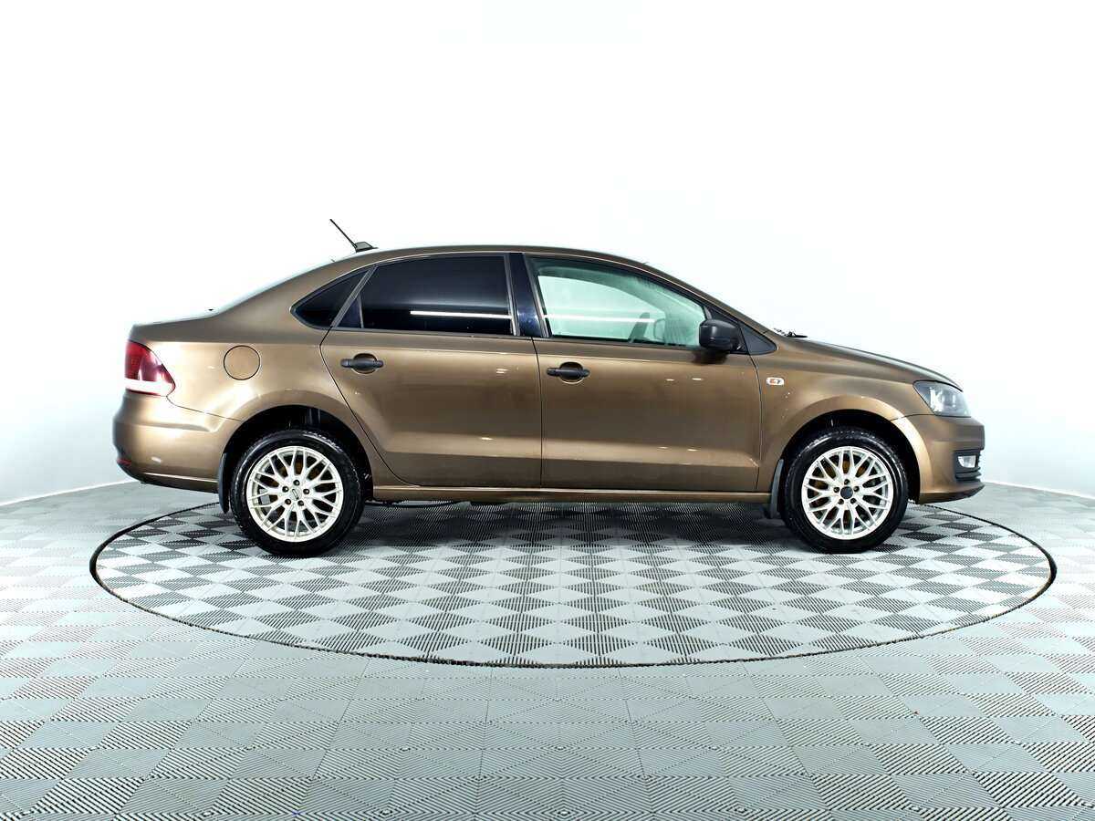 Volkswagen Polo б/у, 2019, Механическая. Фото: #3