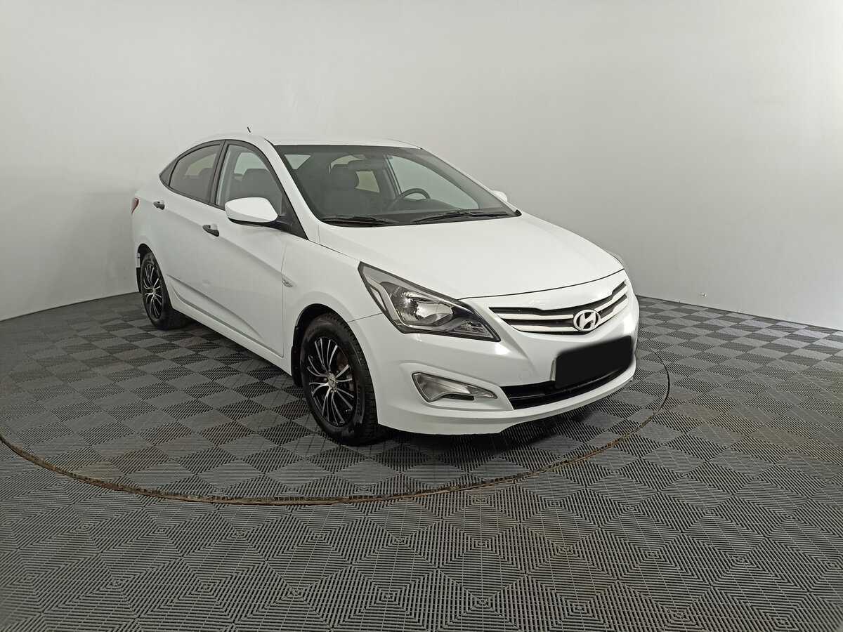 Hyundai Solaris б/у, 2015, Механическая. Фото: #2