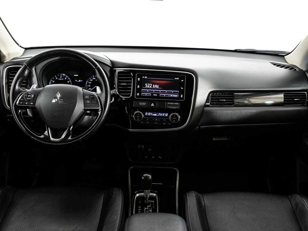 Mitsubishi Outlander б/у, 2018, Вариатор. Фото: #7