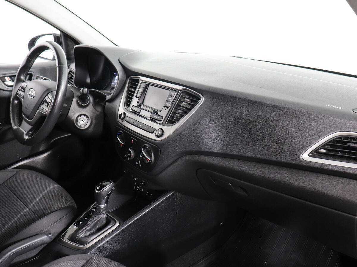 Hyundai Solaris б/у, 2018, Автоматическая. Фото: #9