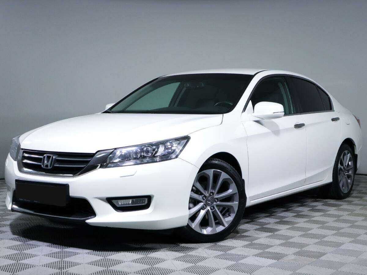Honda Accord б/у, 2013, Автоматическая. Посмотреть фото
