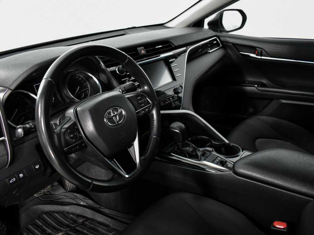 Toyota Camry б/у, 2018, Автоматическая. Фото: #6