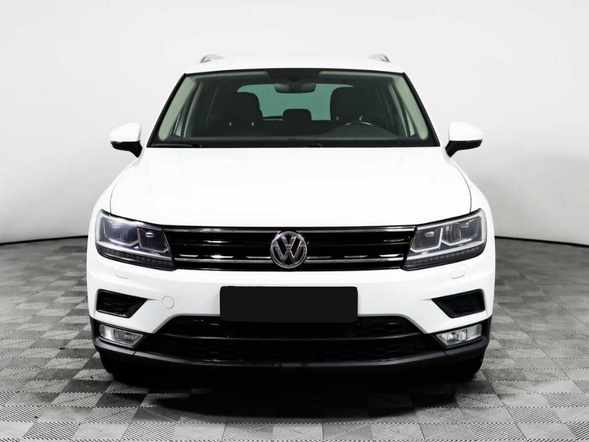 Volkswagen Tiguan б/у, 2017, Роботизированная. Фото: #1
