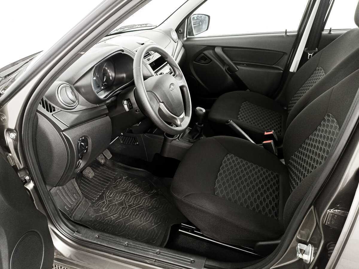 Lada (ВАЗ) Granta б/у, 2020, Механическая. Фото: #11
