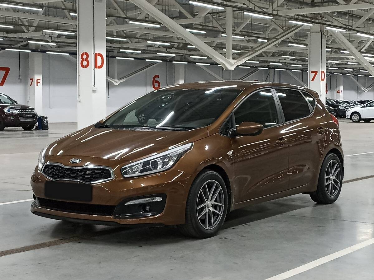 Kia Ceed б/у, 2016, Механическая. Фото: #0