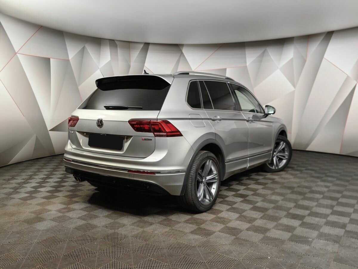 Volkswagen Tiguan б/у, 2018, Роботизированная. Фото: #1