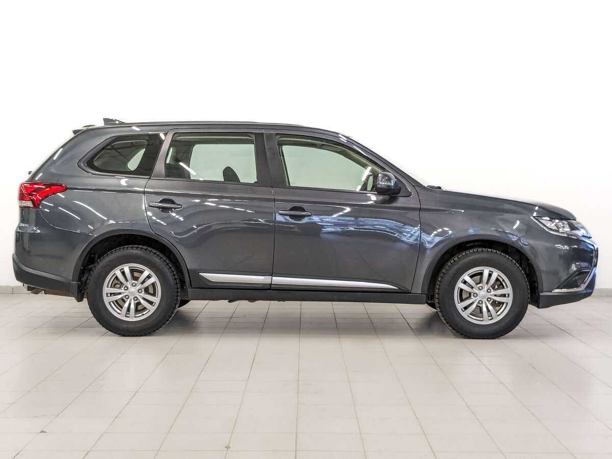 Mitsubishi Outlander б/у, 2019, Вариатор. Фото: #3