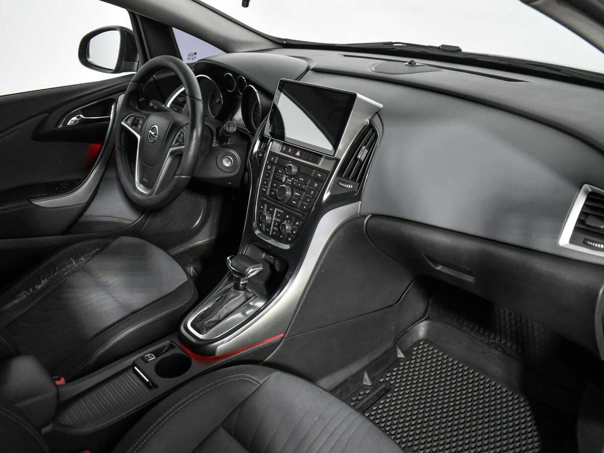Opel Astra б/у, 2013, Автоматическая. Фото: #8