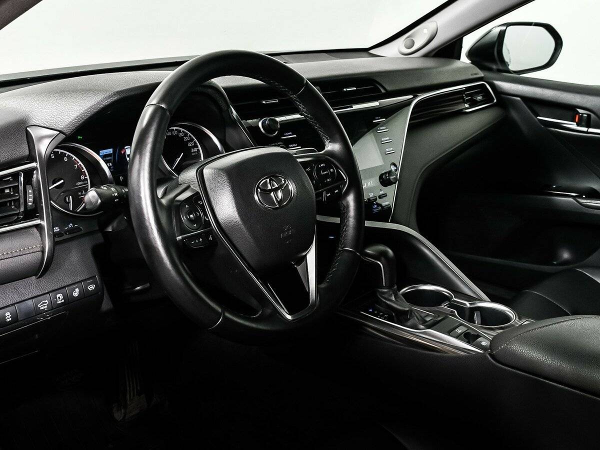 Toyota Camry б/у, 2019, Автоматическая. Фото: #11