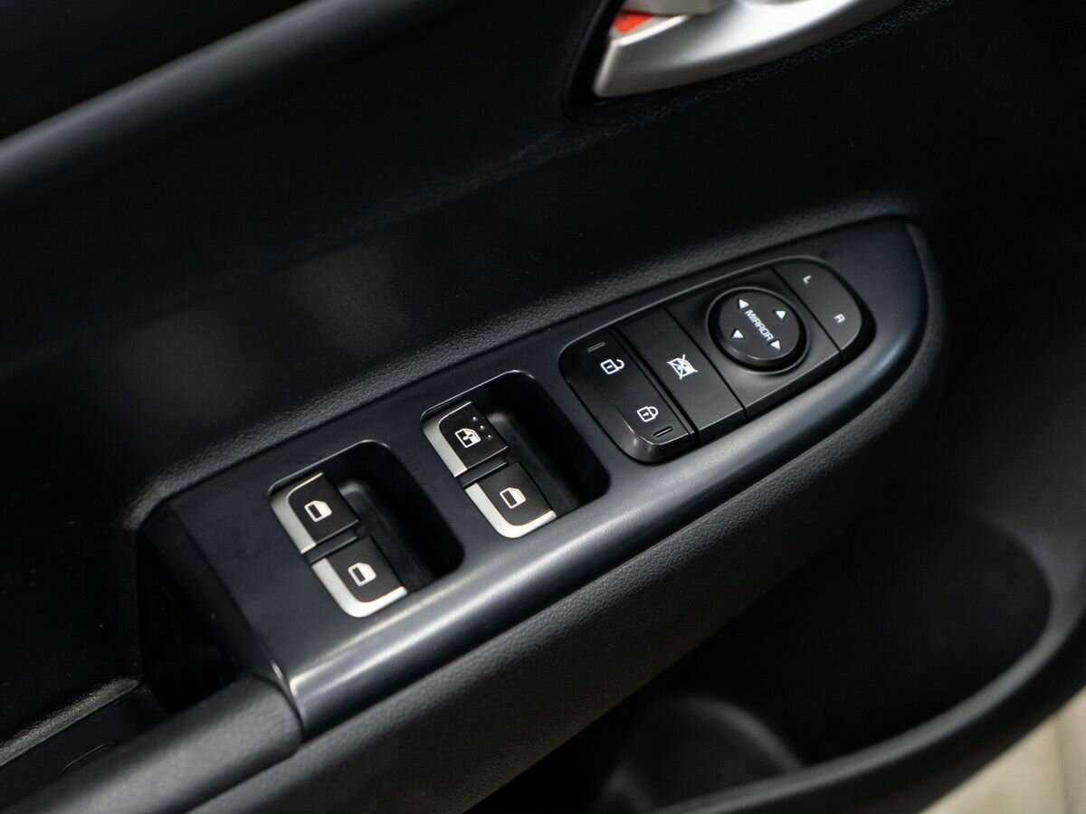 Kia Rio б/у, 2022, Автоматическая. Фото: #13