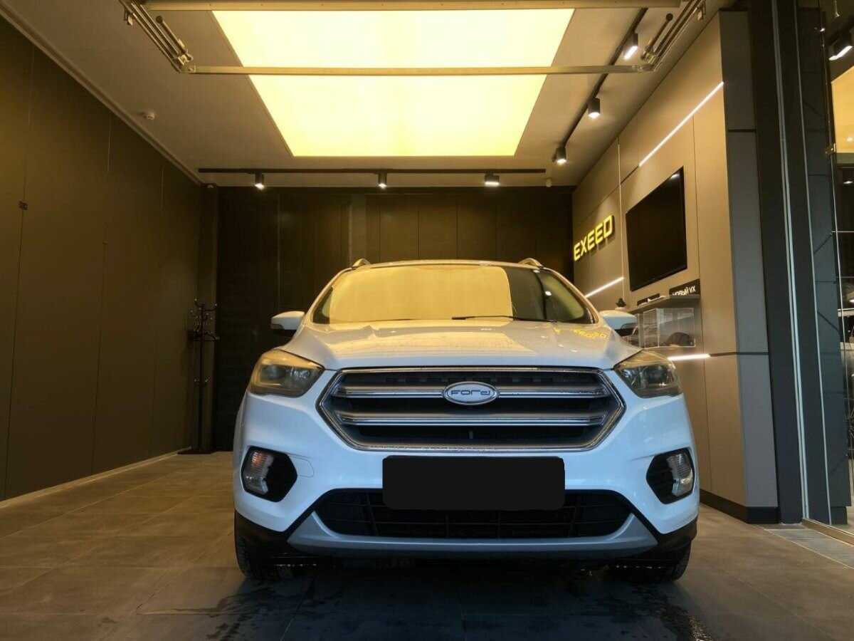 Ford Kuga б/у, 2018, Автоматическая. Посмотреть фото