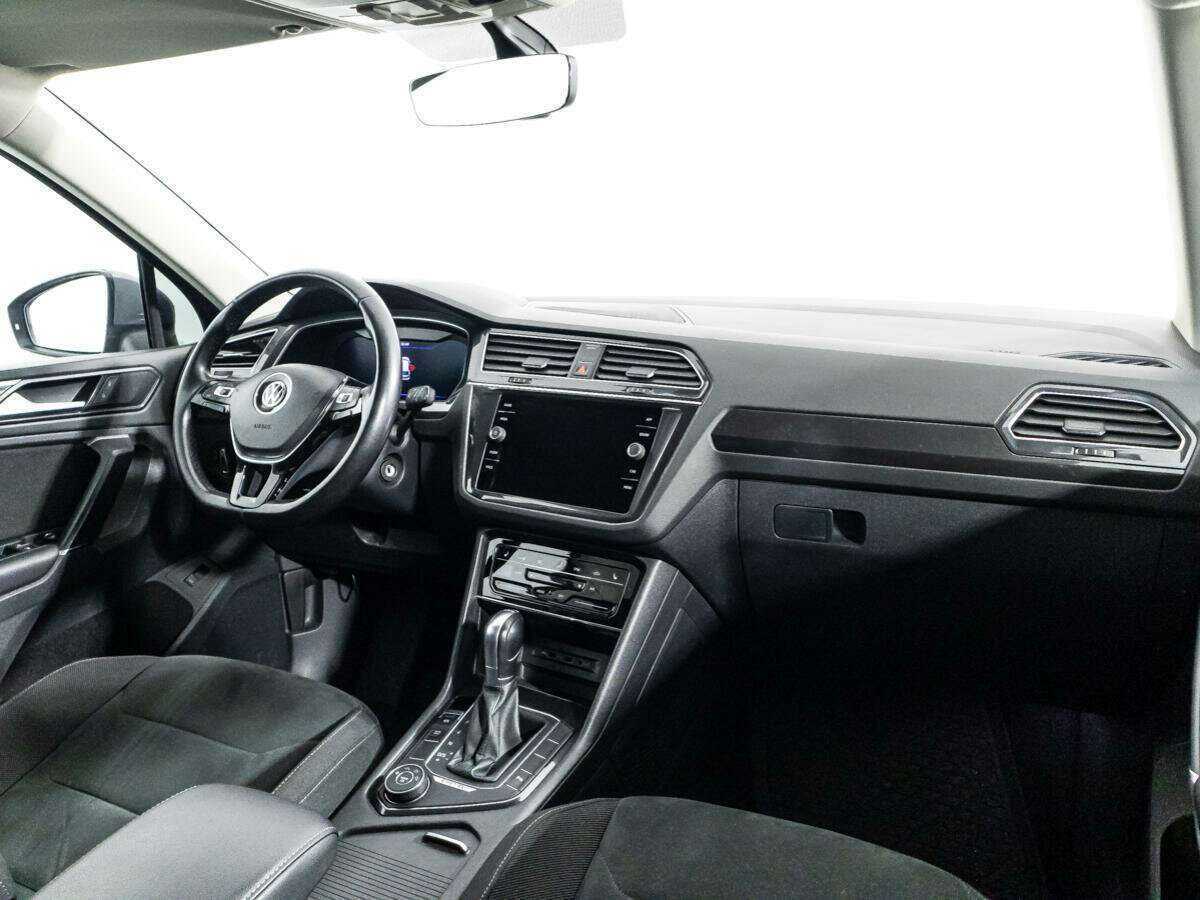 Volkswagen Tiguan б/у, 2018, Роботизированная. Фото: #8
