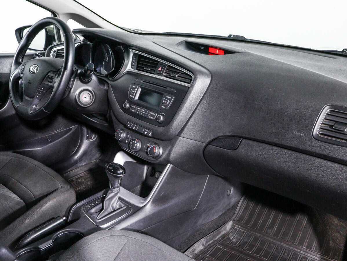 Kia Ceed б/у, 2015, Автоматическая. Фото: #8