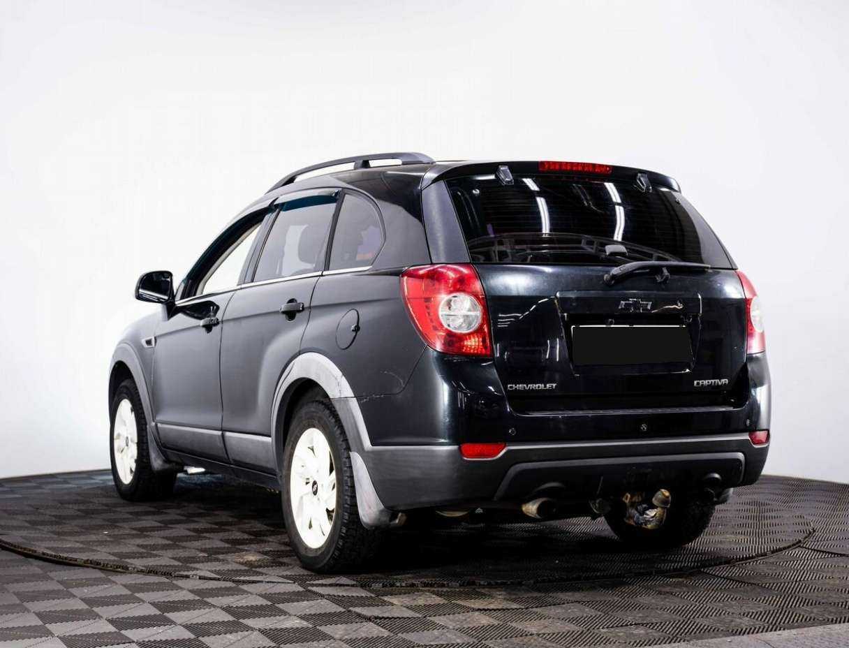 Chevrolet Captiva б/у, 2012, Автоматическая. Фото: #3