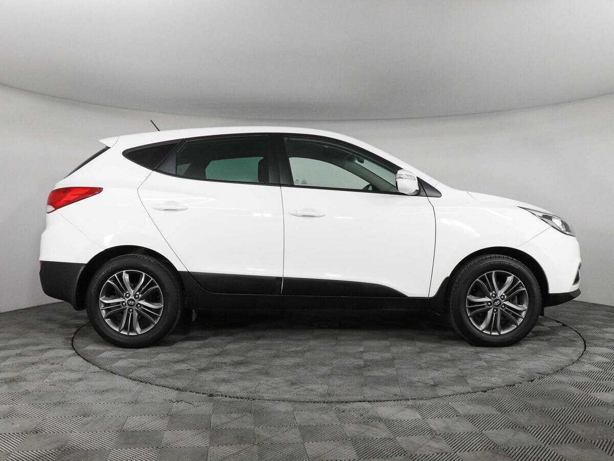 Hyundai ix35 б/у, 2015, Автоматическая. Фото: #3