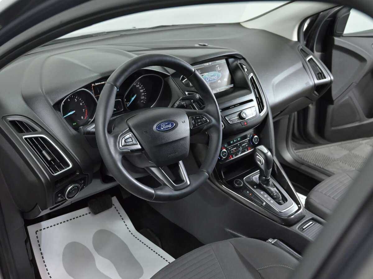 Ford Focus б/у, 2016, Автоматическая. Фото: #6
