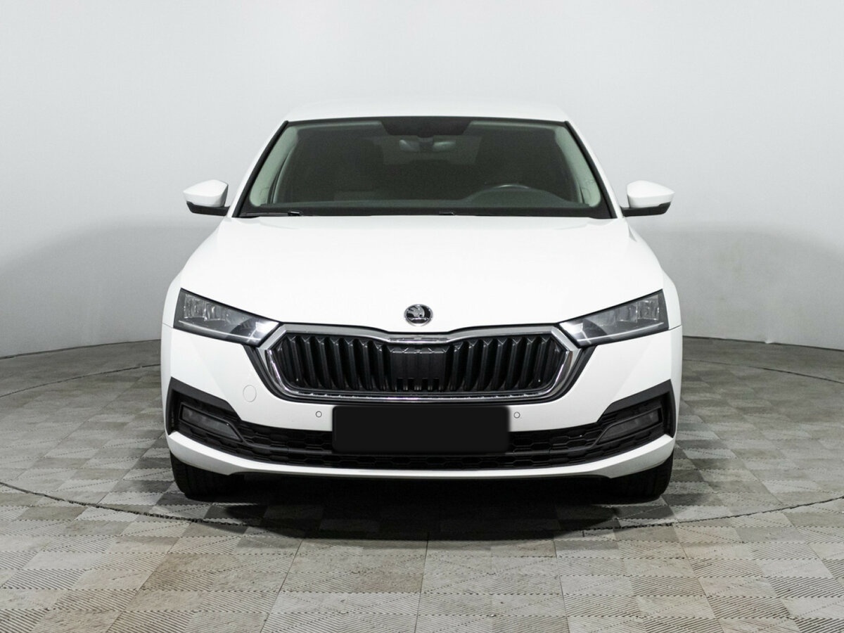 Skoda Octavia б/у, 2021, Автоматическая. Фото: #1