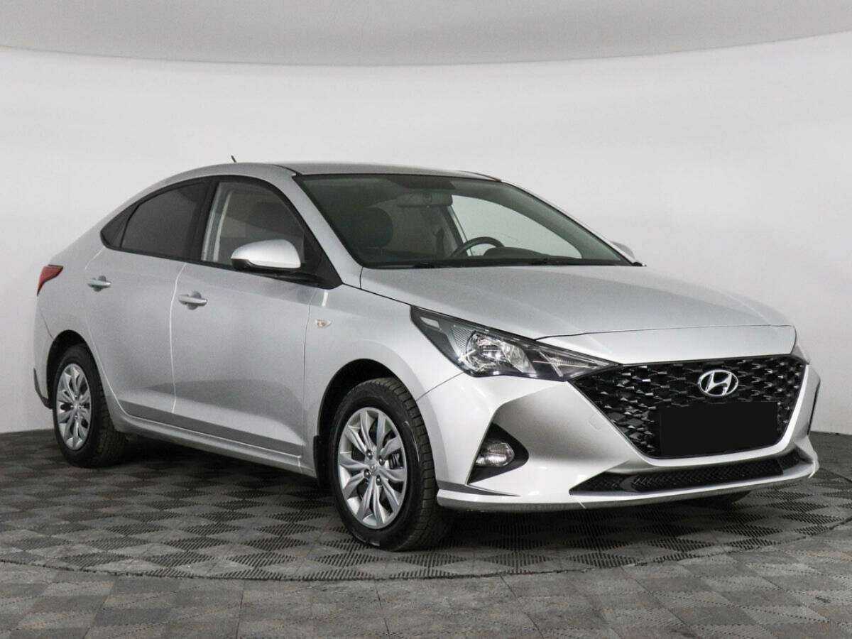 Hyundai Solaris б/у, 2021, Автоматическая. Фото: #2