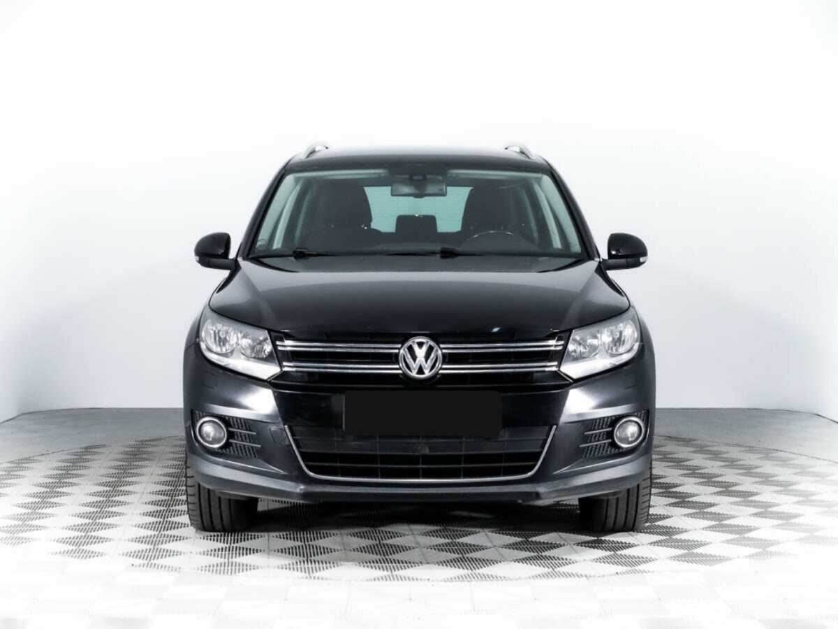 Volkswagen Tiguan б/у, 2012, Автоматическая. Фото: #1