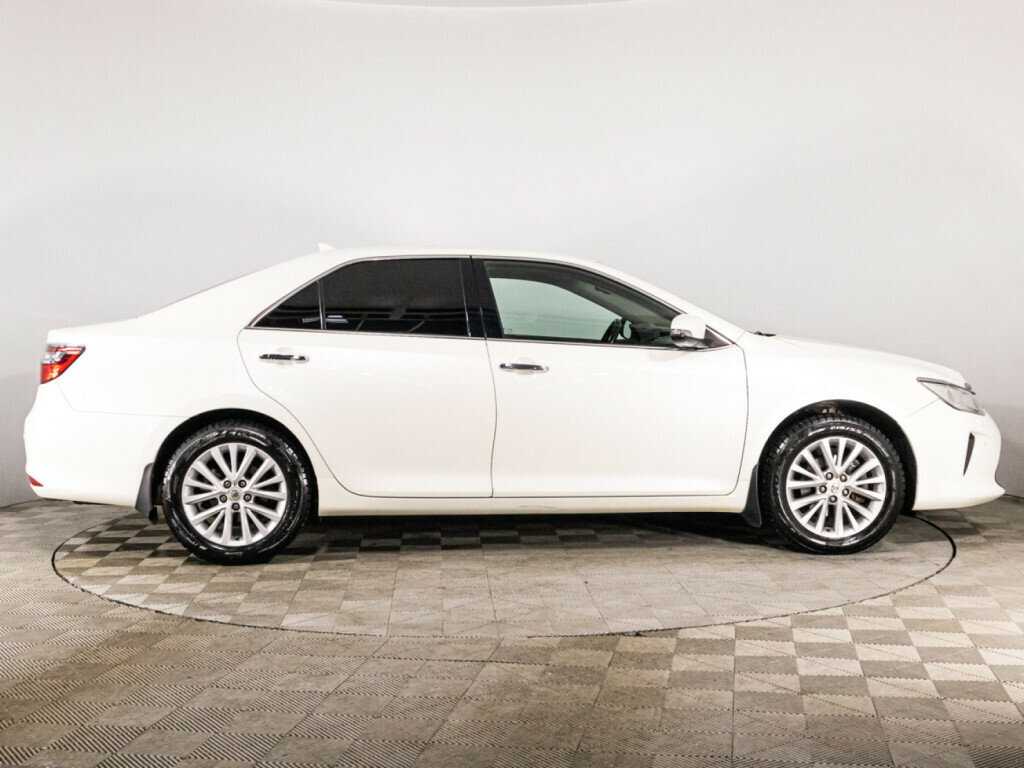 Toyota Camry б/у, 2015, Автоматическая. Фото: #3