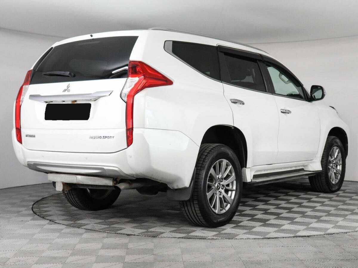 Mitsubishi Pajero Sport б/у, 2018, Автоматическая. Фото: #4
