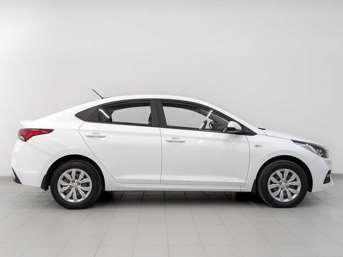 Hyundai Solaris б/у, 2017, Автоматическая. Фото: #3