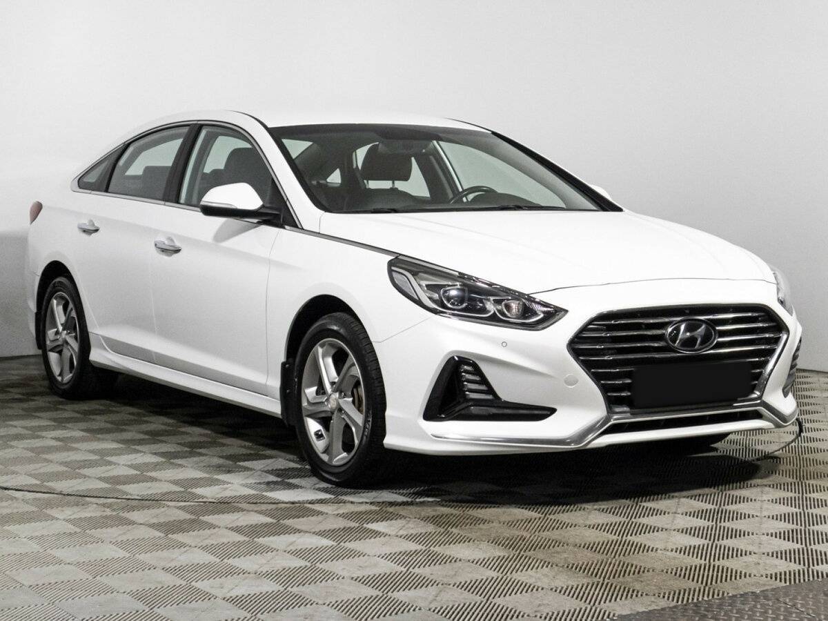 Hyundai Sonata б/у, 2019, Автоматическая. Фото: #2