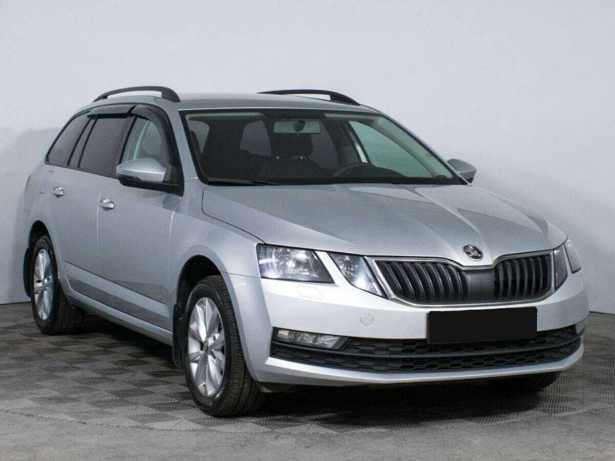 Skoda Octavia б/у, 2018, Автоматическая. Фото: #2