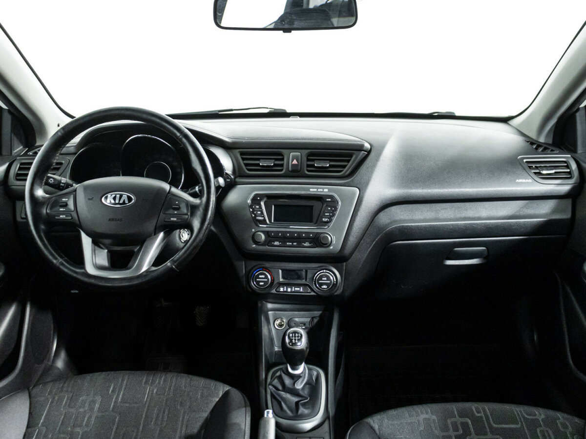 Kia Rio б/у, 2013, Механическая. Фото: #12
