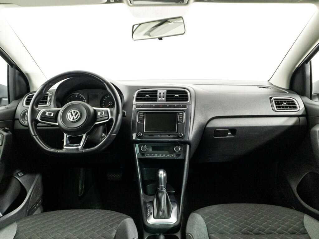 Volkswagen Polo б/у, 2018, Автоматическая. Фото: #12