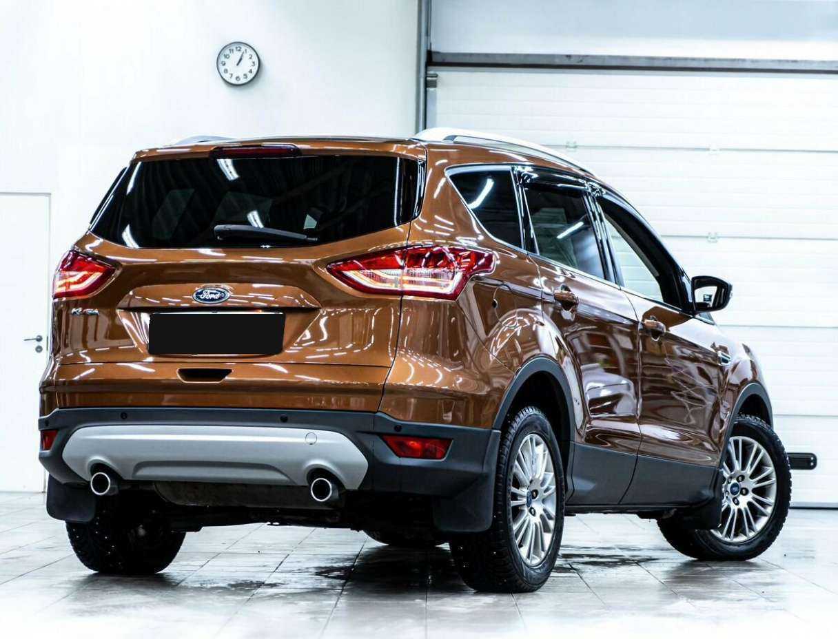 Ford Kuga б/у, 2013, Роботизированная. Фото: #1
