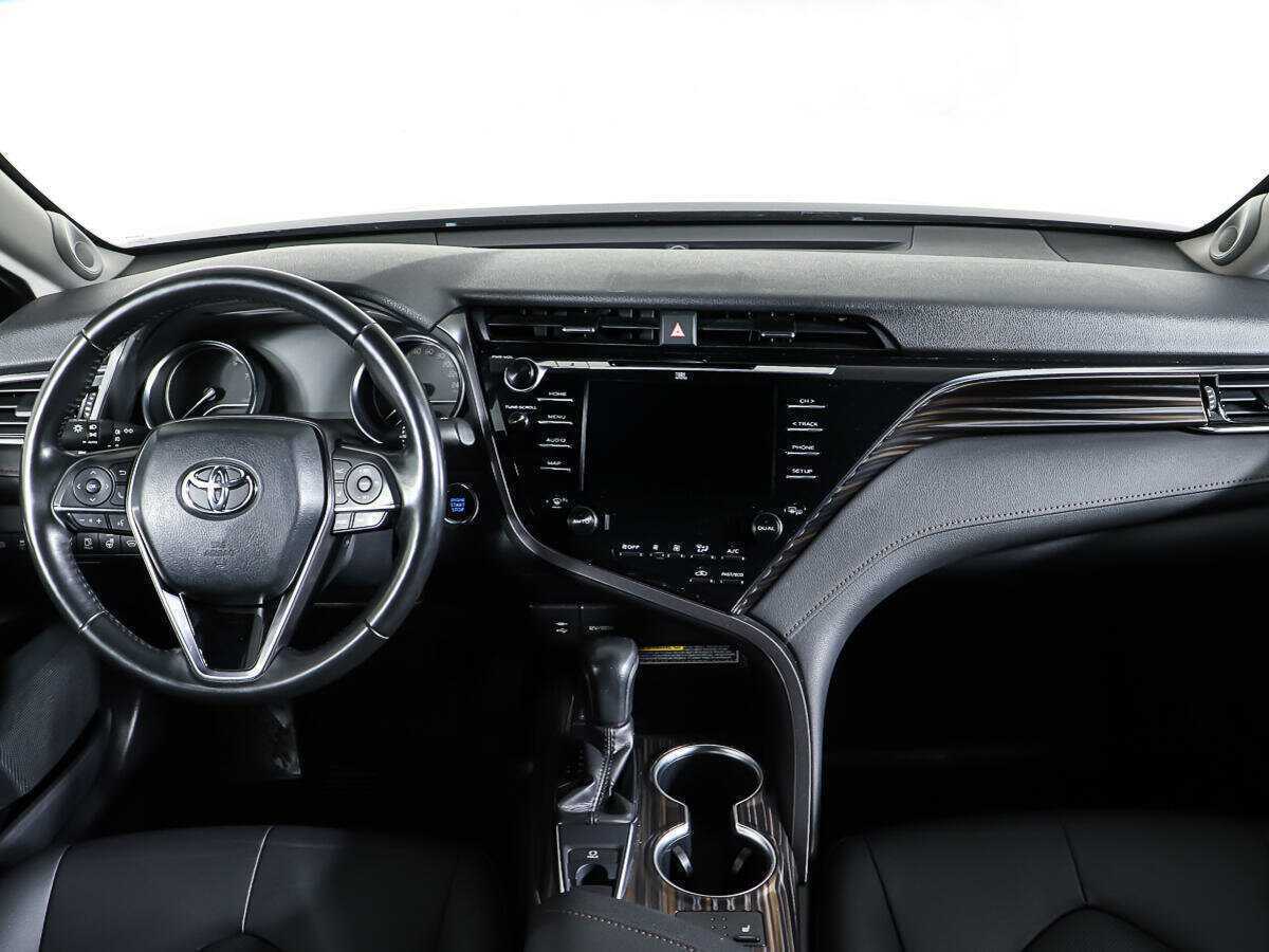 Toyota Camry б/у, 2019, Автоматическая. Фото: #10