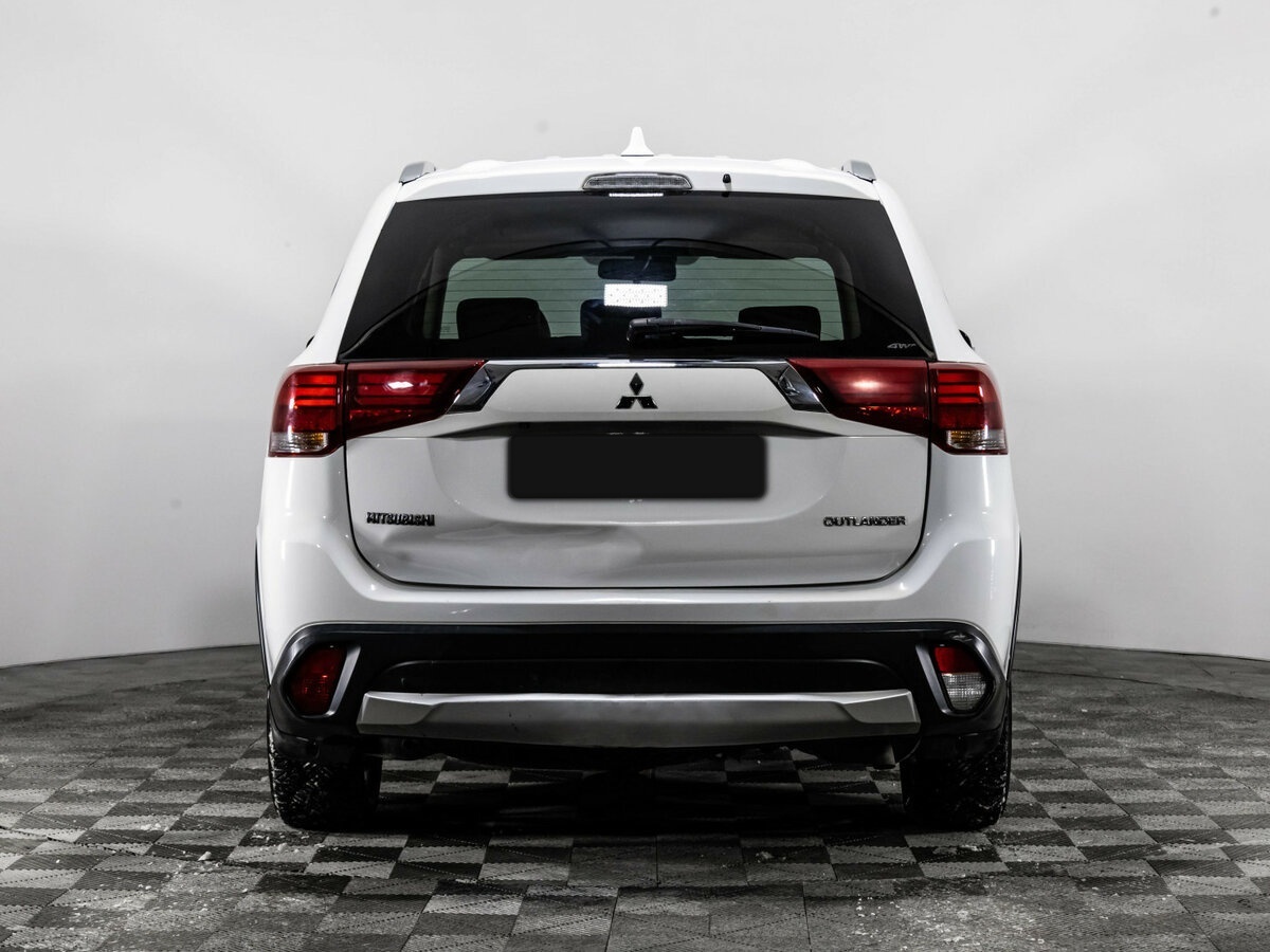 Mitsubishi Outlander б/у, 2017, Вариатор. Фото: #4