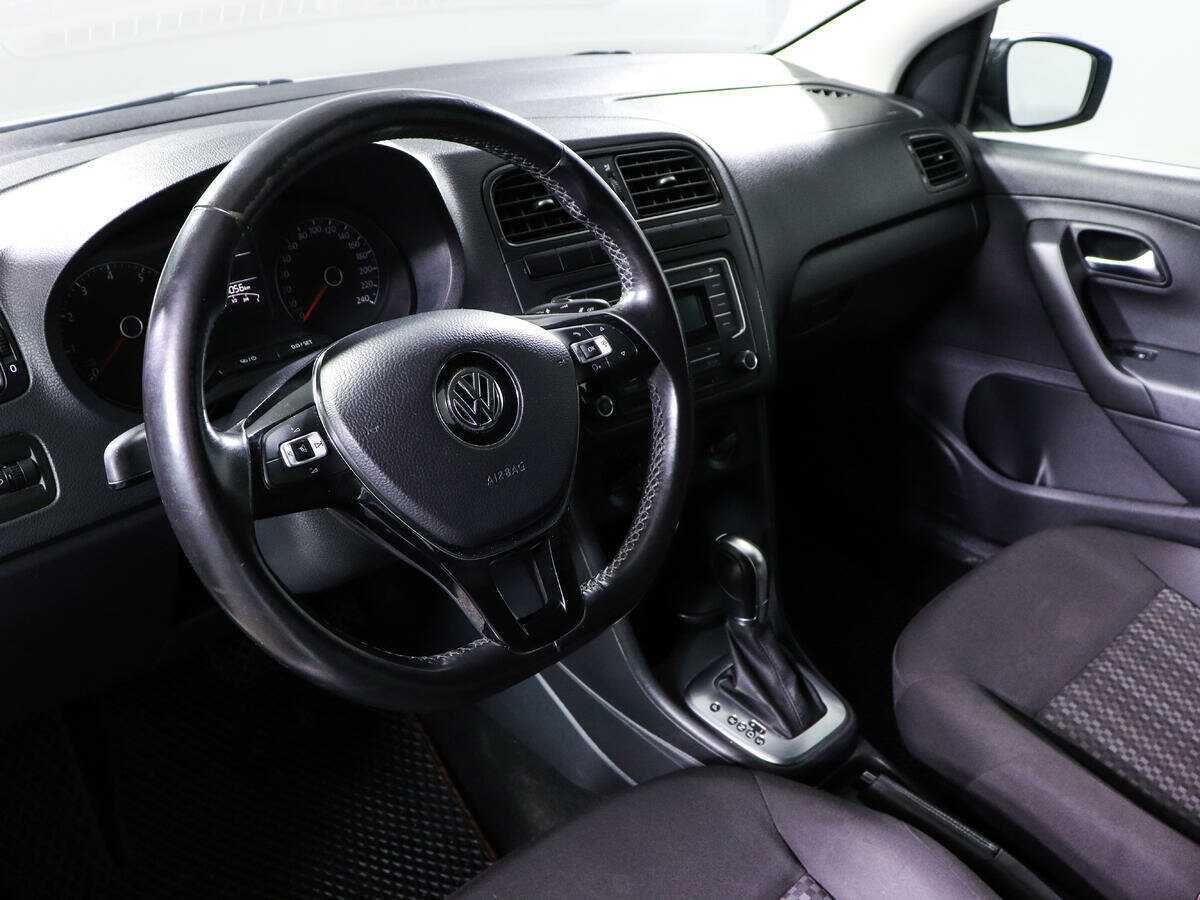 Volkswagen Polo б/у, 2018, Автоматическая. Фото: #11