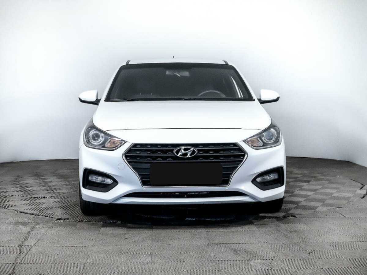 Hyundai Solaris б/у, 2018, Автоматическая. Фото: #1