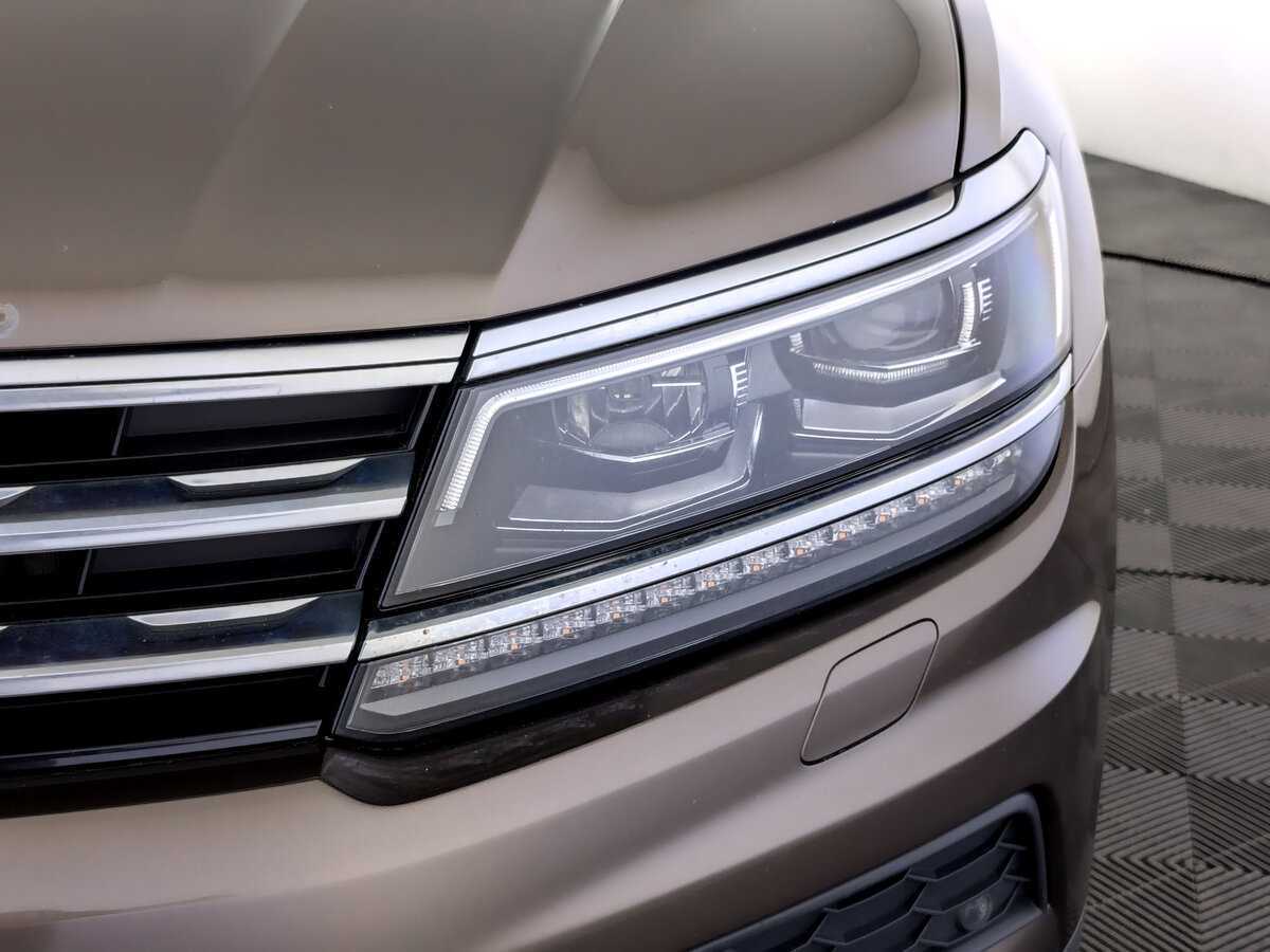 Volkswagen Tiguan б/у, 2017, Роботизированная. Фото: #16