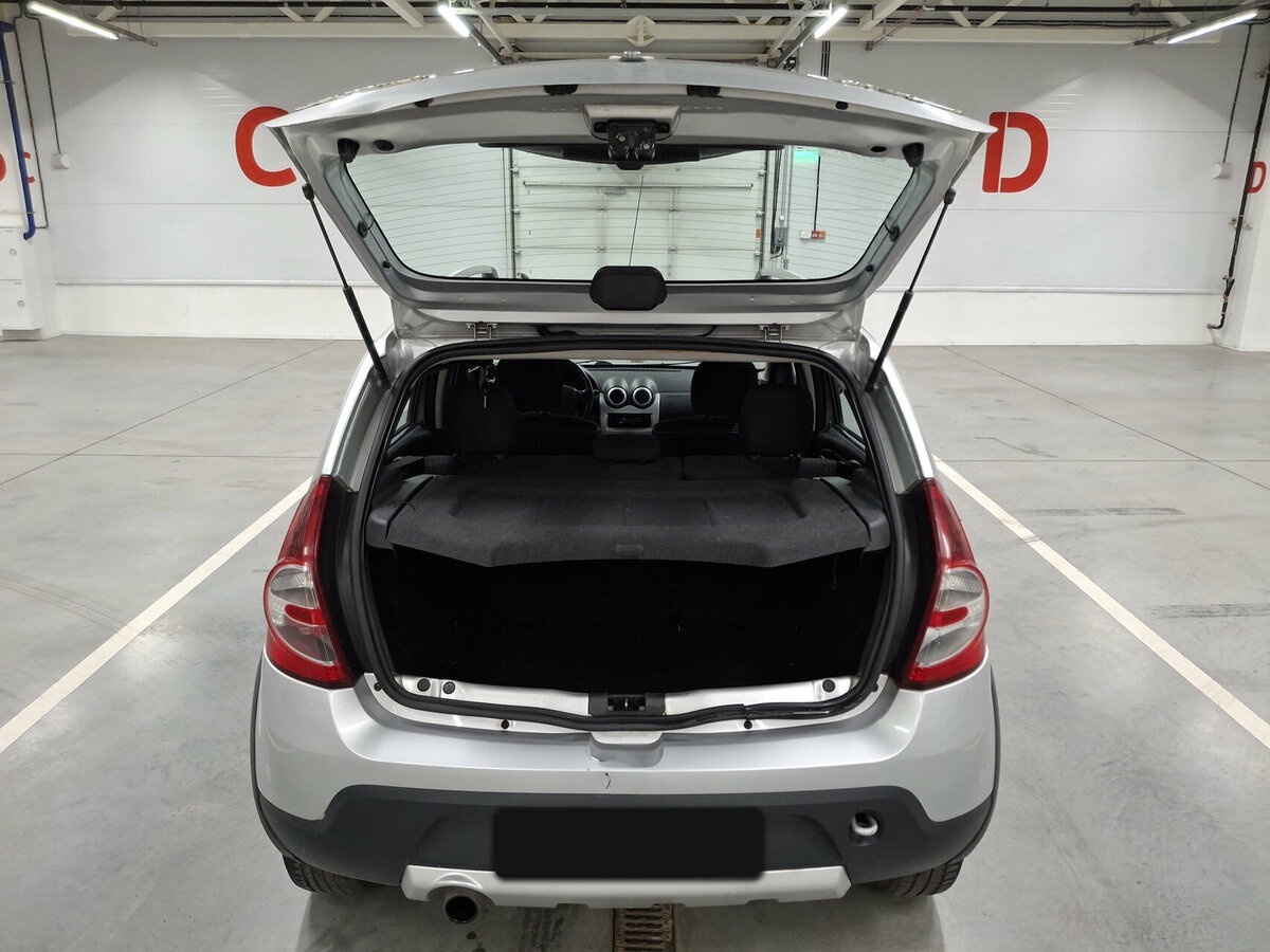Renault Sandero б/у, 2013, Автоматическая. Фото: #9