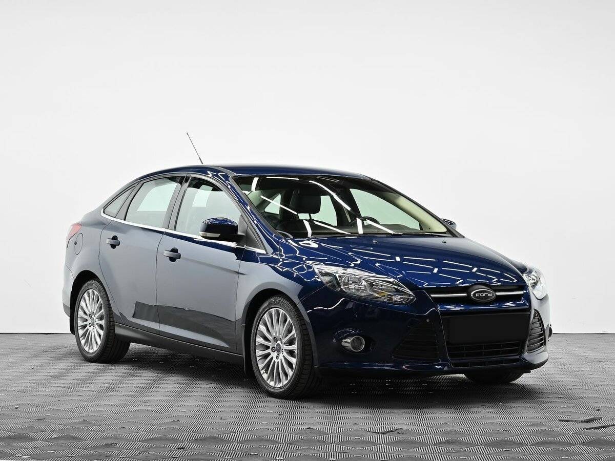 Ford Focus б/у, 2012, Механическая. Фото: #1