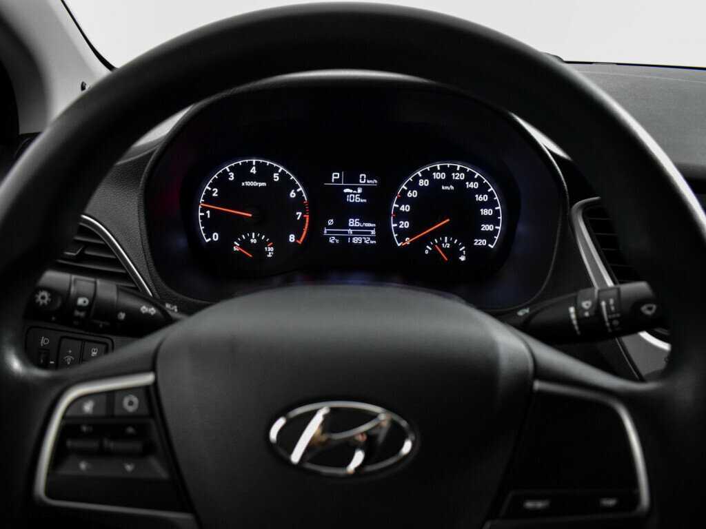 Hyundai Solaris б/у, 2017, Автоматическая. Фото: #16