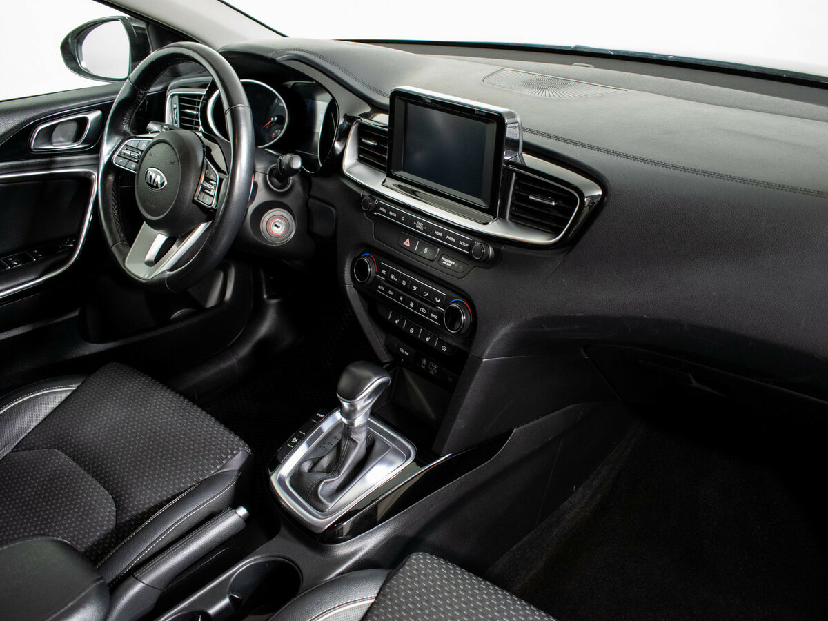 Kia Ceed б/у, 2018, Автоматическая. Фото: #9