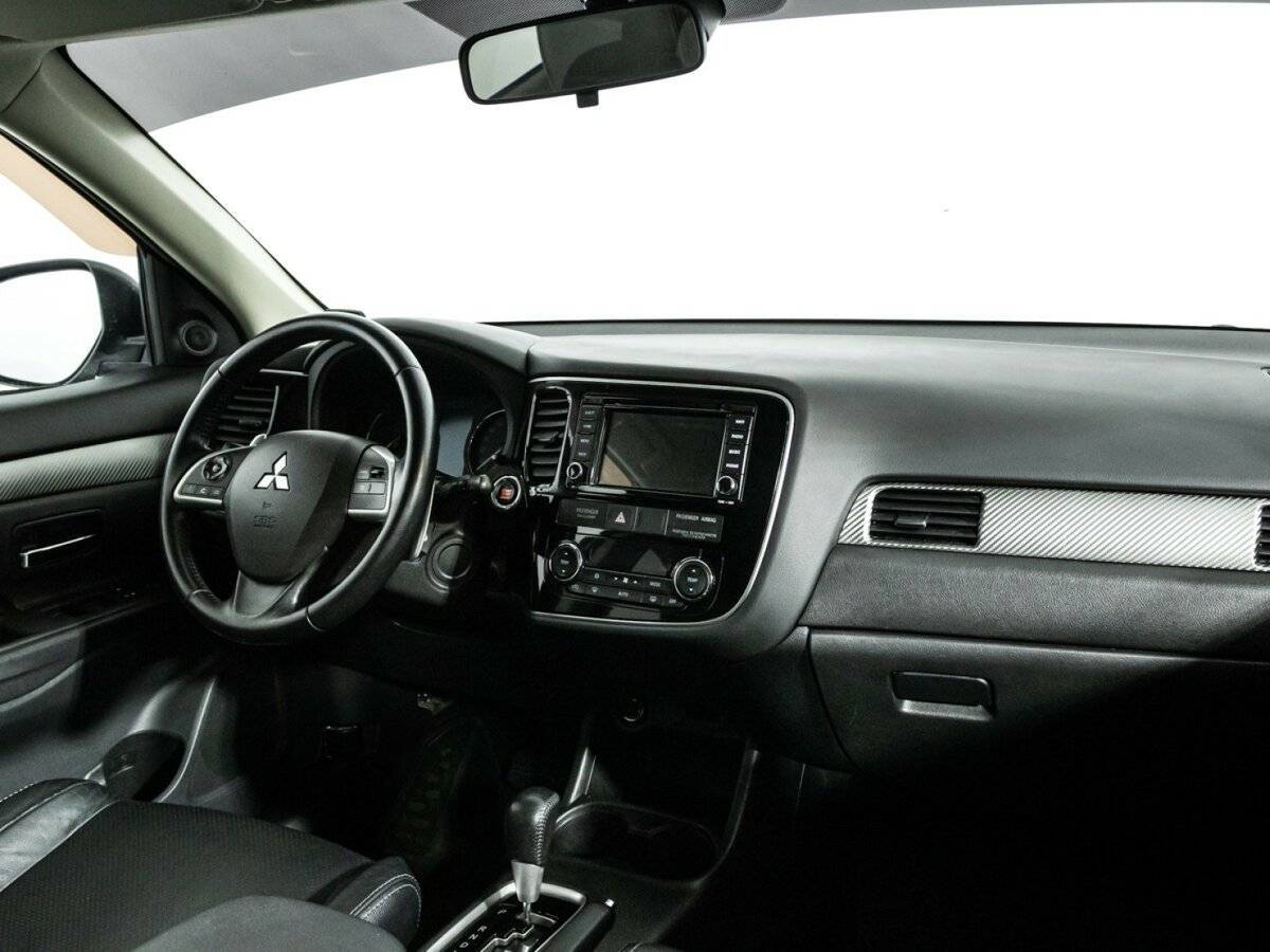 Mitsubishi Outlander б/у, 2013, Вариатор. Фото: #8