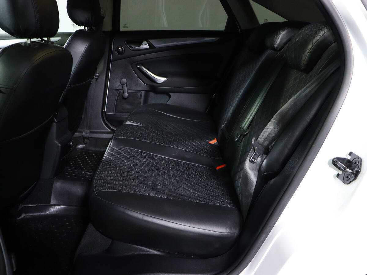 Ford Mondeo б/у, 2012, Механическая. Фото: #7
