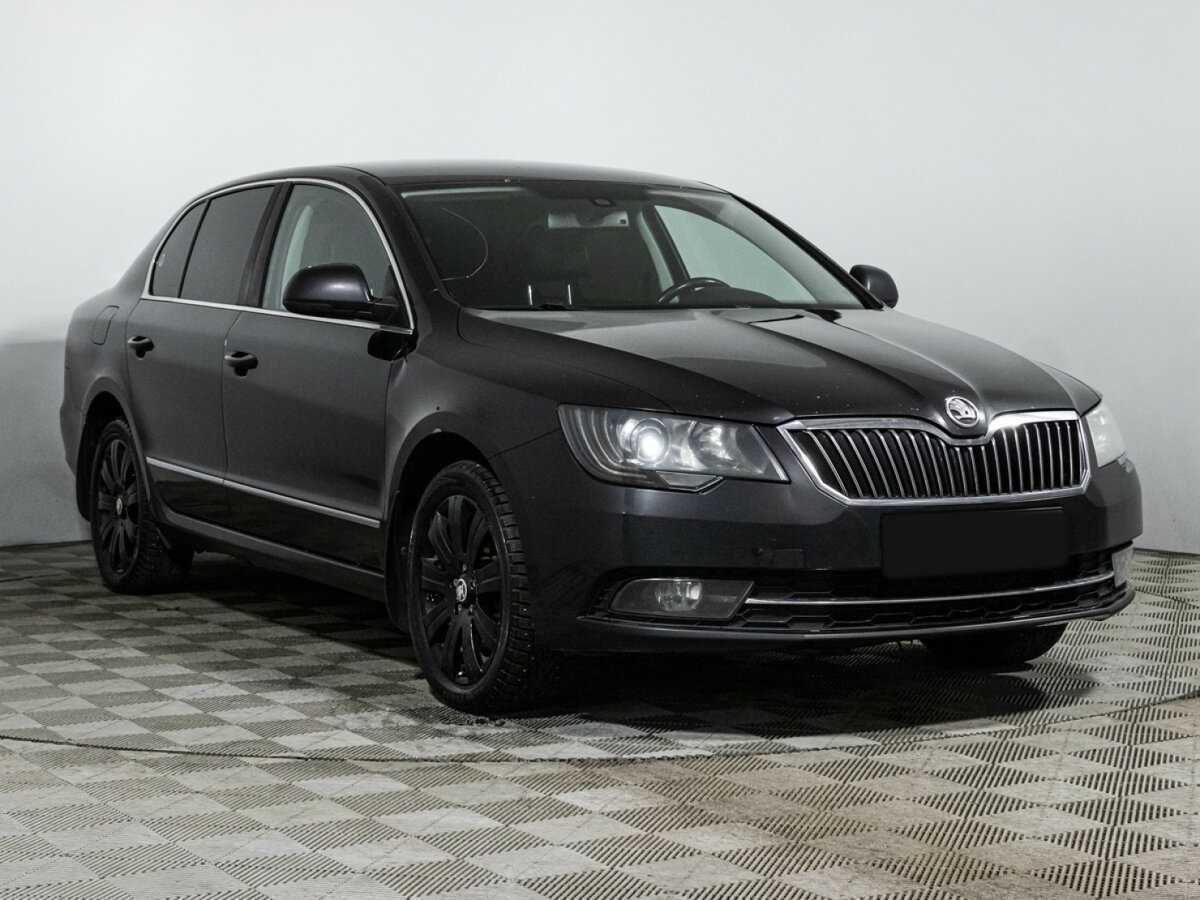 Skoda Superb б/у, 2013, Роботизированная. Фото: #2