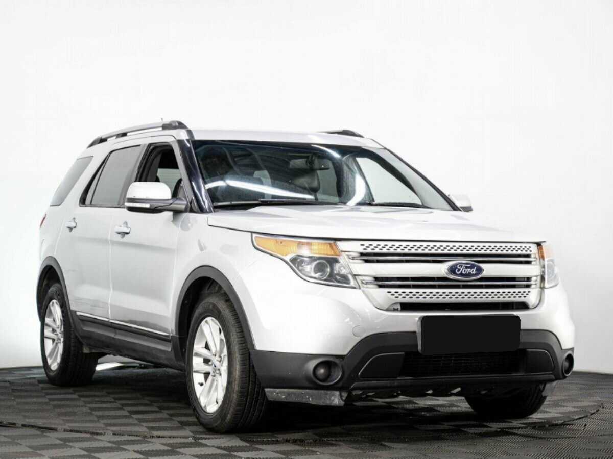 Ford Explorer б/у, 2013, Автоматическая. Фото: #2