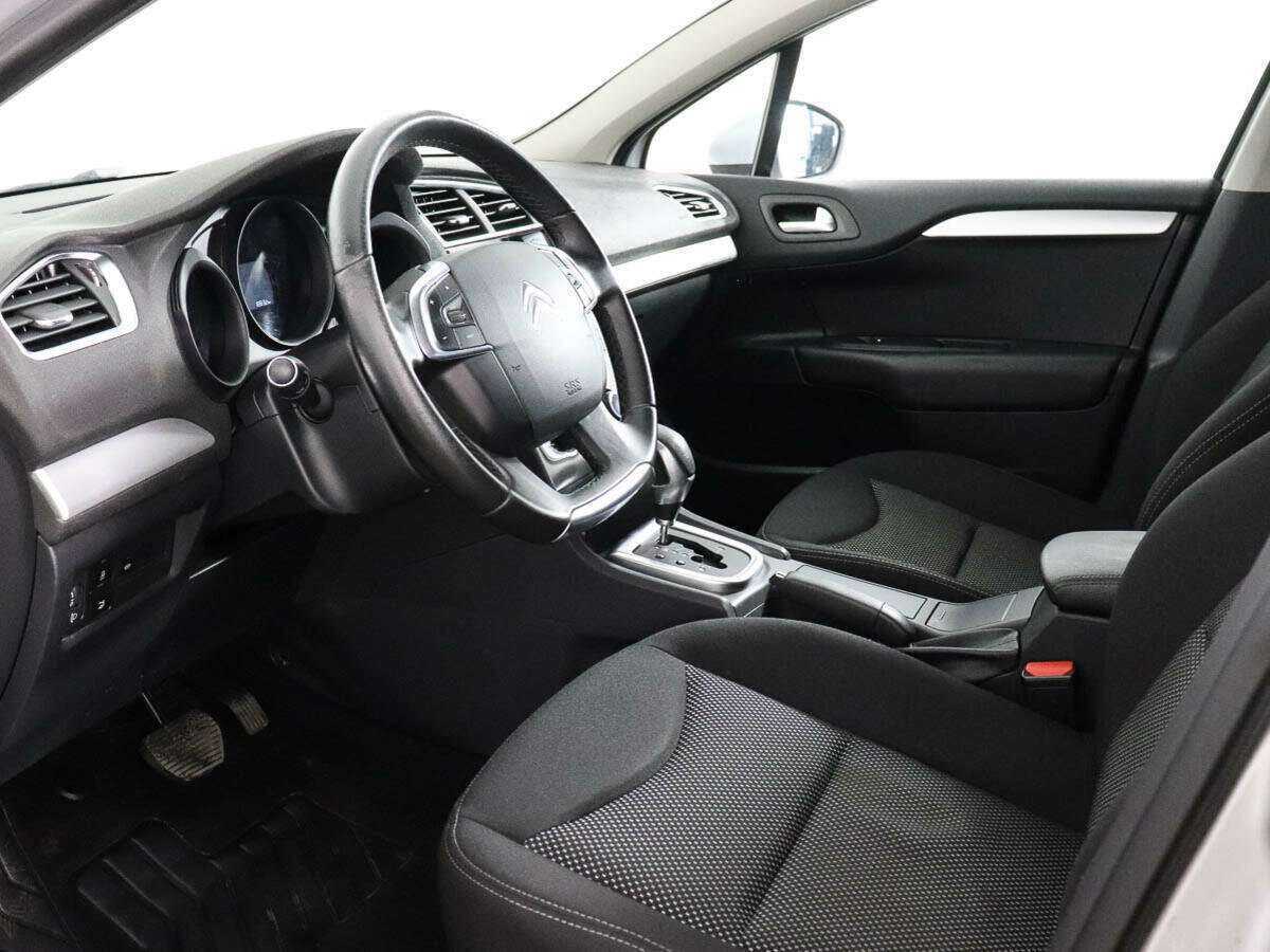Citroen C4 б/у, 2015, Автоматическая. Фото: #7