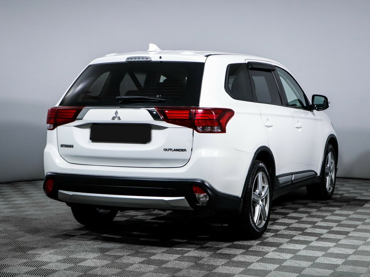 Mitsubishi Outlander б/у, 2018, Вариатор. Фото: #4